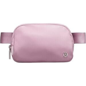 Lululemon Everywhere Belt Bag, 1L (Misty Pink)